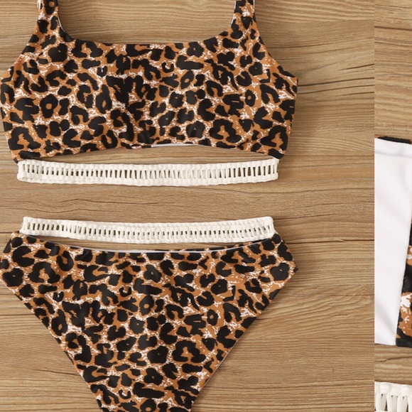 Swimsuit - Picture 4 of 4